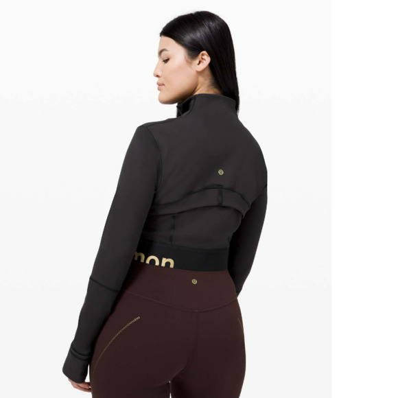 Lululemon Define Jacket Cropped *Gold
Black Size 6 - Picture 3 of 3